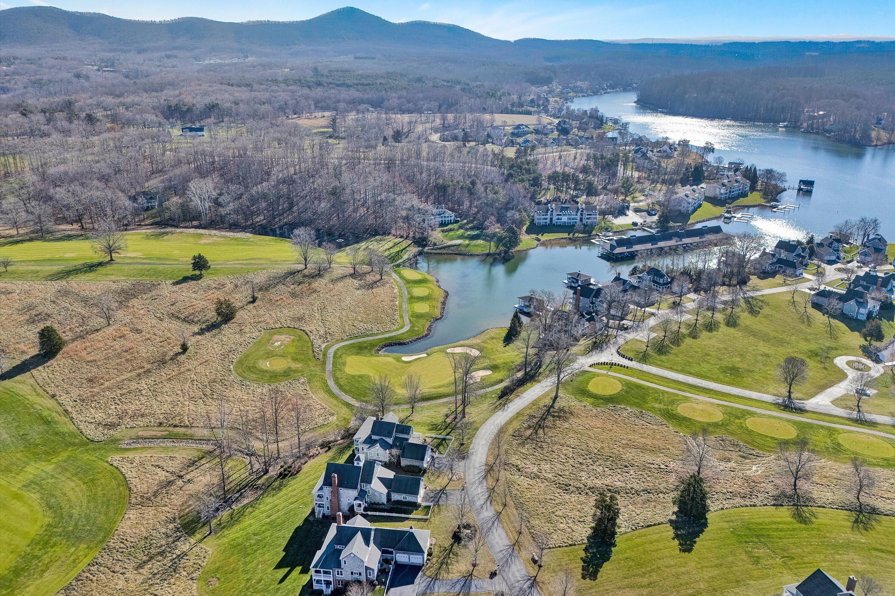 Penhook, Virginia 24137, United States, 4 Bedrooms Bedrooms, ,4 BathroomsBathrooms,Residential,Pending,24325