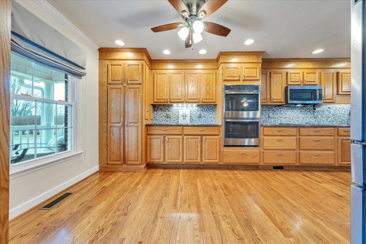 109 Baymeadow Ln, Vinton, Virginia image 7