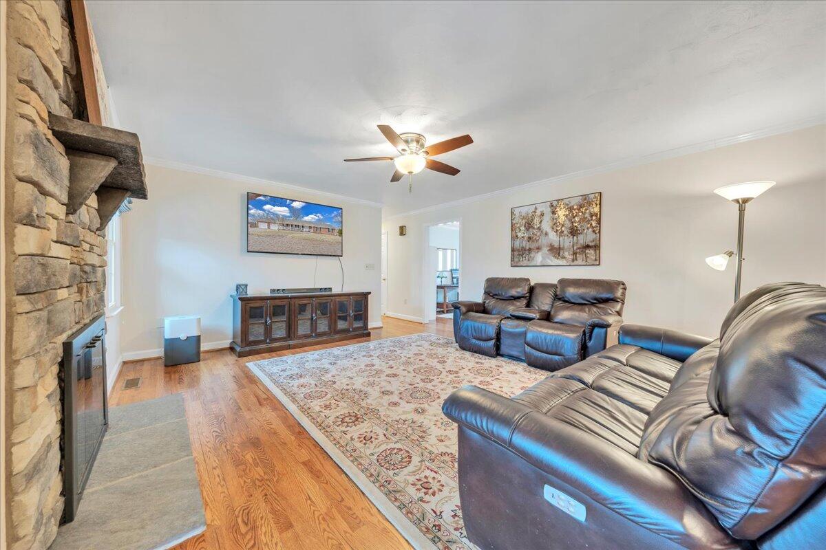 109 Baymeadow Ln, Vinton, Virginia image 13