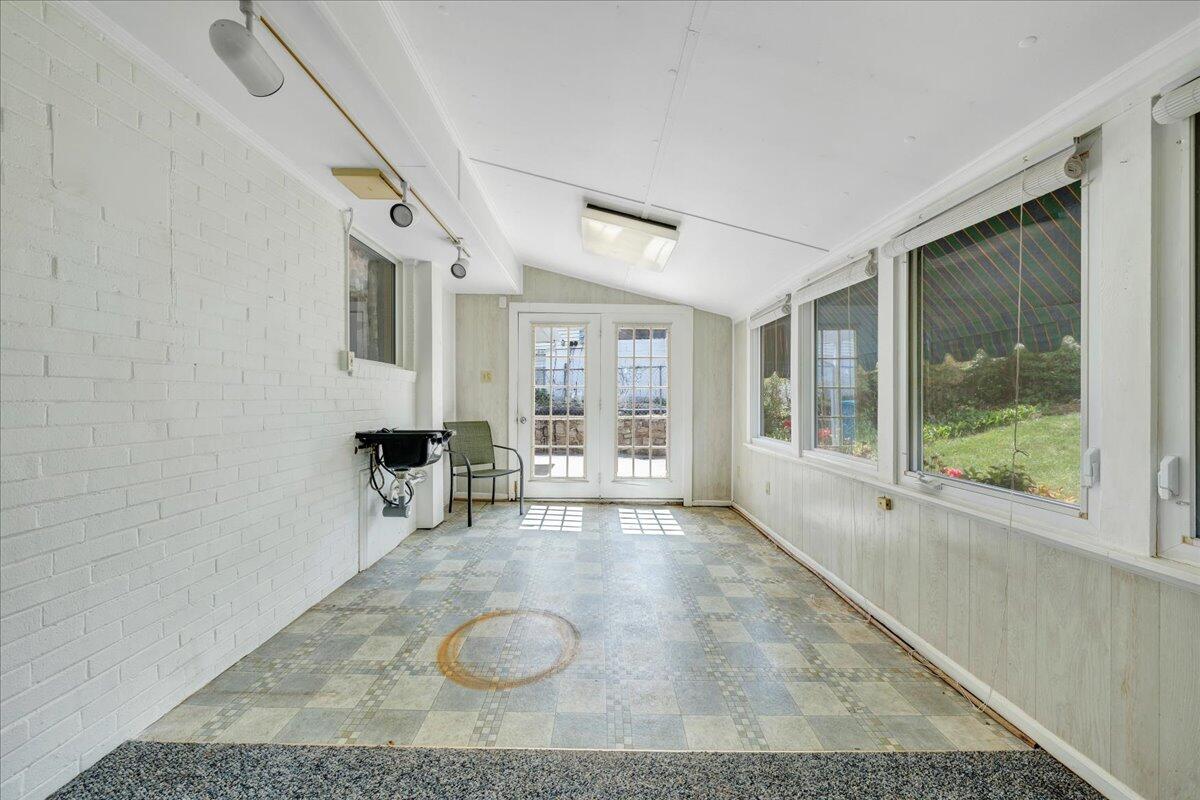 419 Houston Ave, Roanoke, Virginia image 17