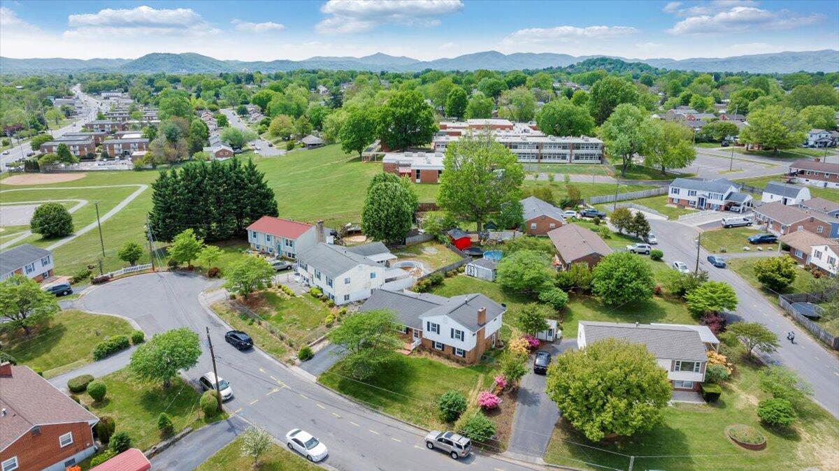 419 Houston Ave, Roanoke, Virginia image 45