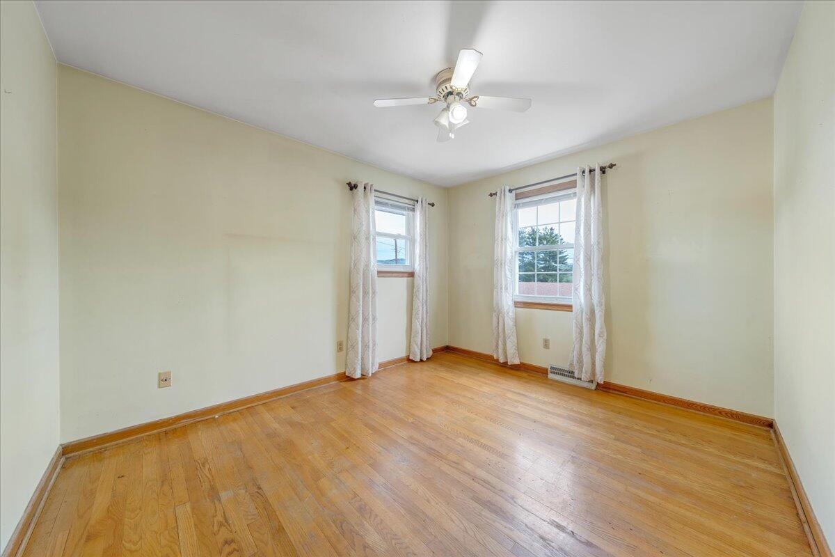 419 Houston Ave, Roanoke, Virginia image 22