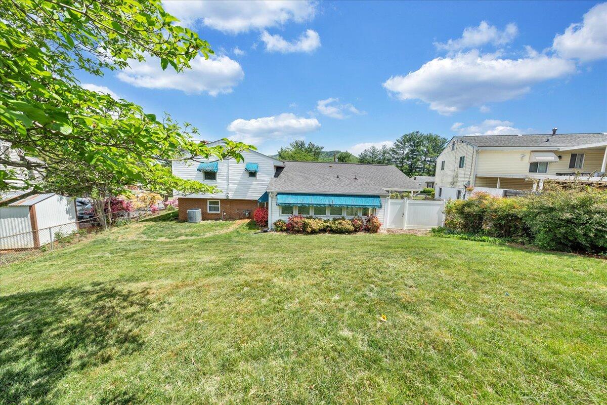 419 Houston Ave, Roanoke, Virginia image 36