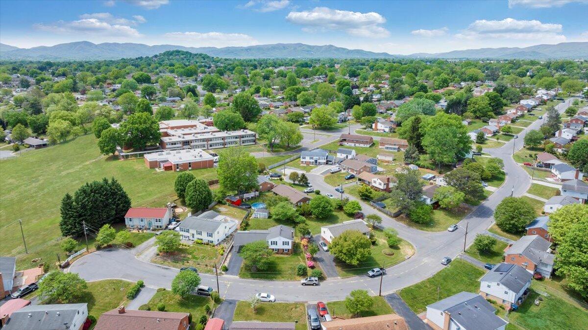 419 Houston Ave, Roanoke, Virginia image 50