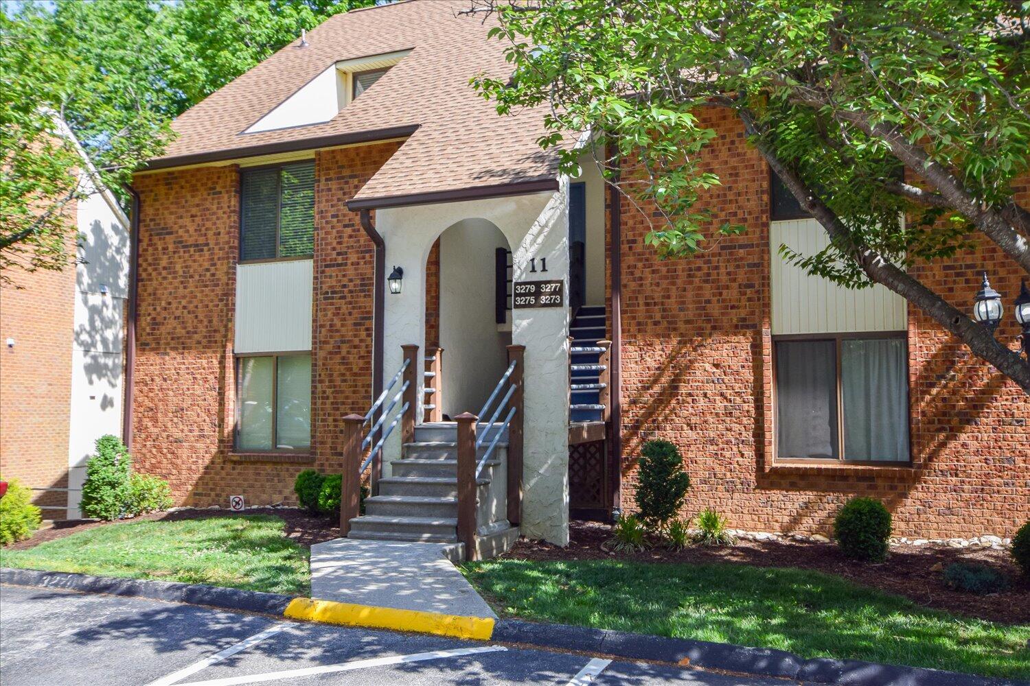 3279 Forest Ridge Rd, Roanoke, Virginia image 19