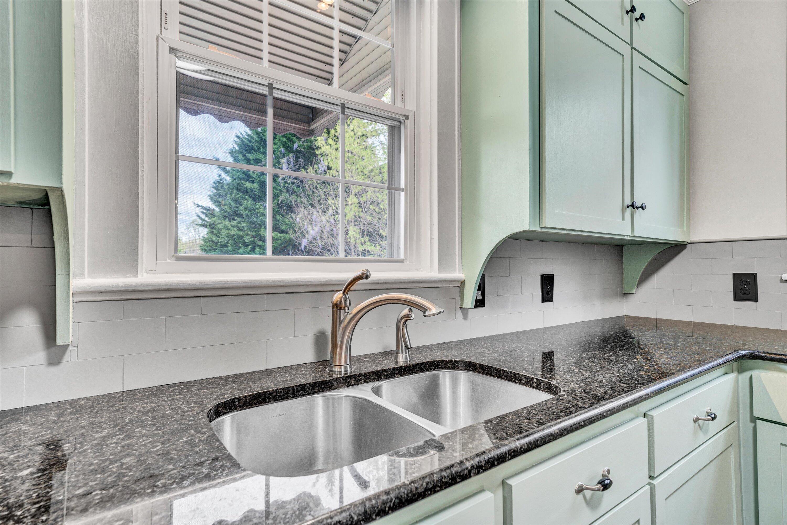 539 Westview Ave, Bedford, Virginia image 17