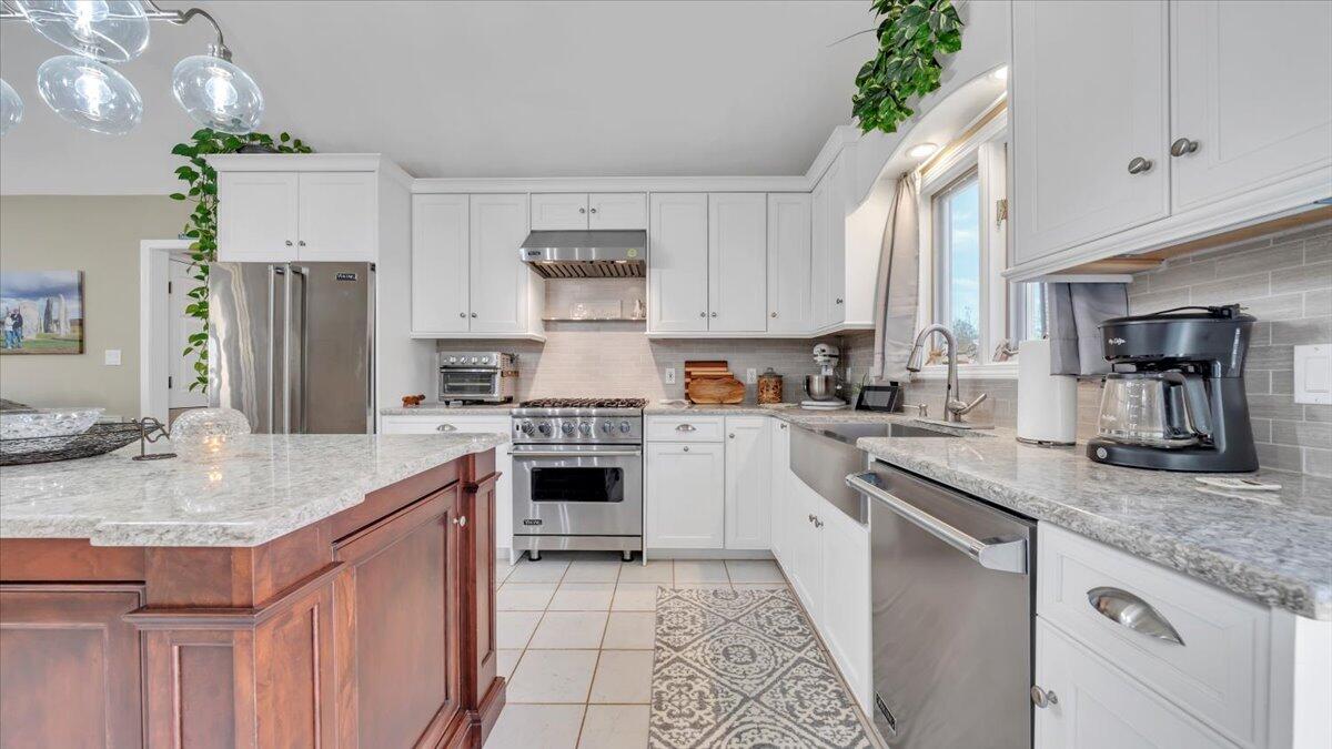 2469 Morgans Mill Rd, Goodview, Virginia image 15