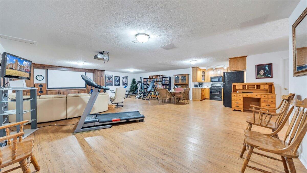 2469 Morgans Mill Rd, Goodview, Virginia image 32