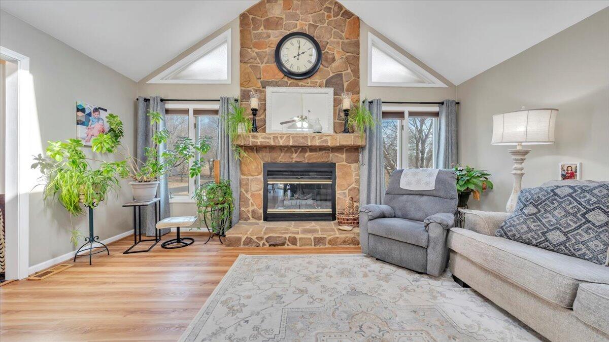 2469 Morgans Mill Rd, Goodview, Virginia image 8