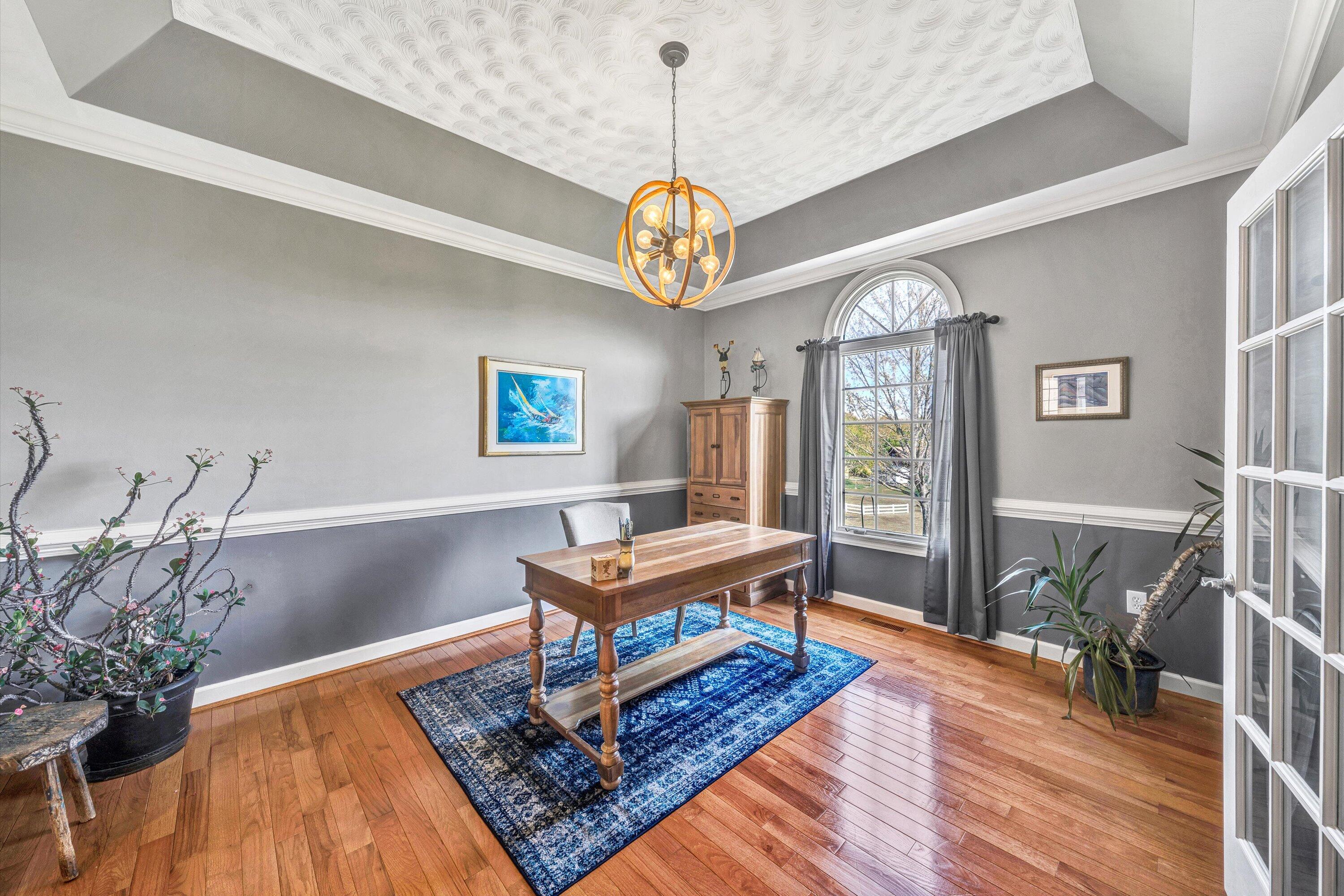 842 Paint Bank Rd, Salem, Virginia image 15