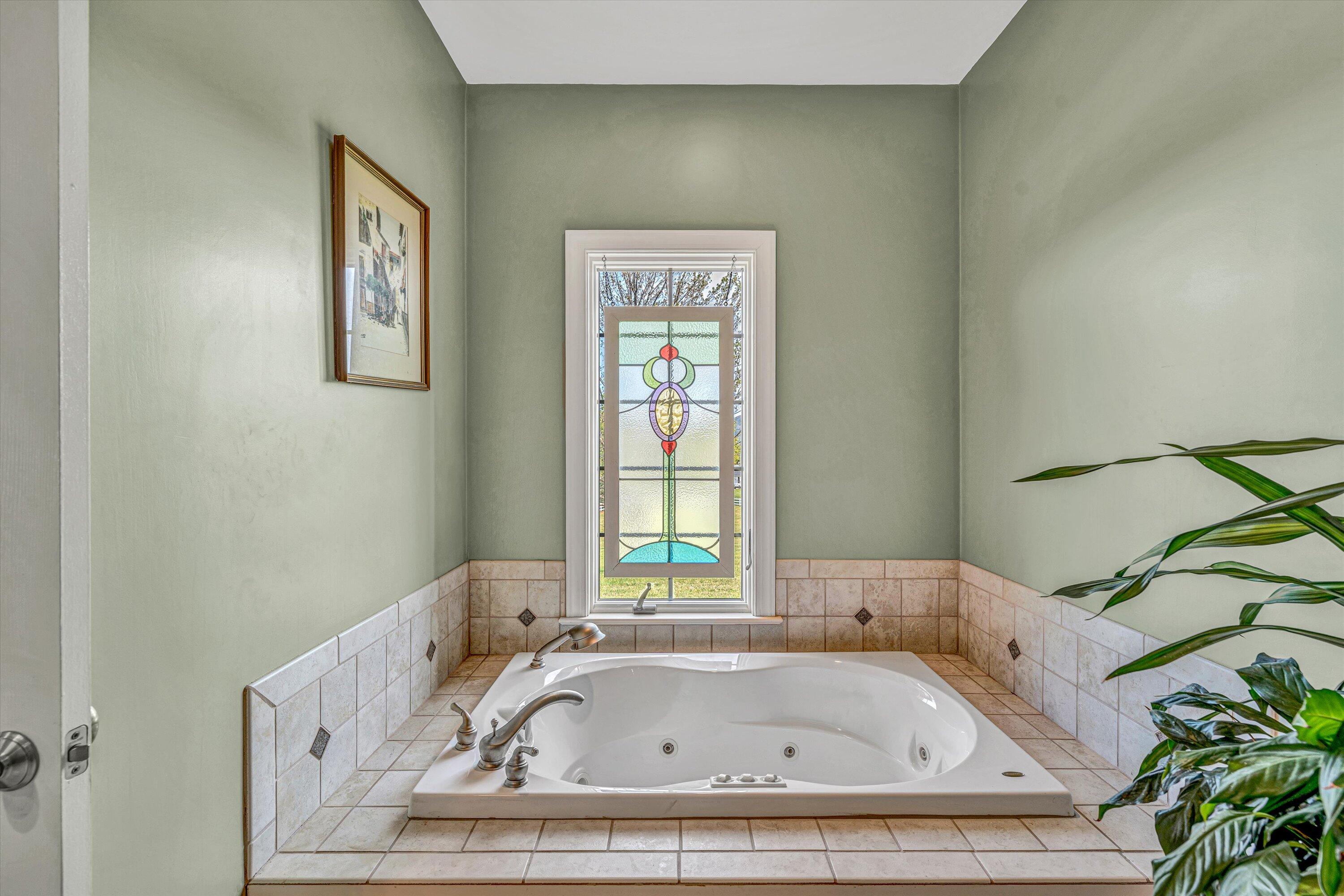 842 Paint Bank Rd, Salem, Virginia image 23