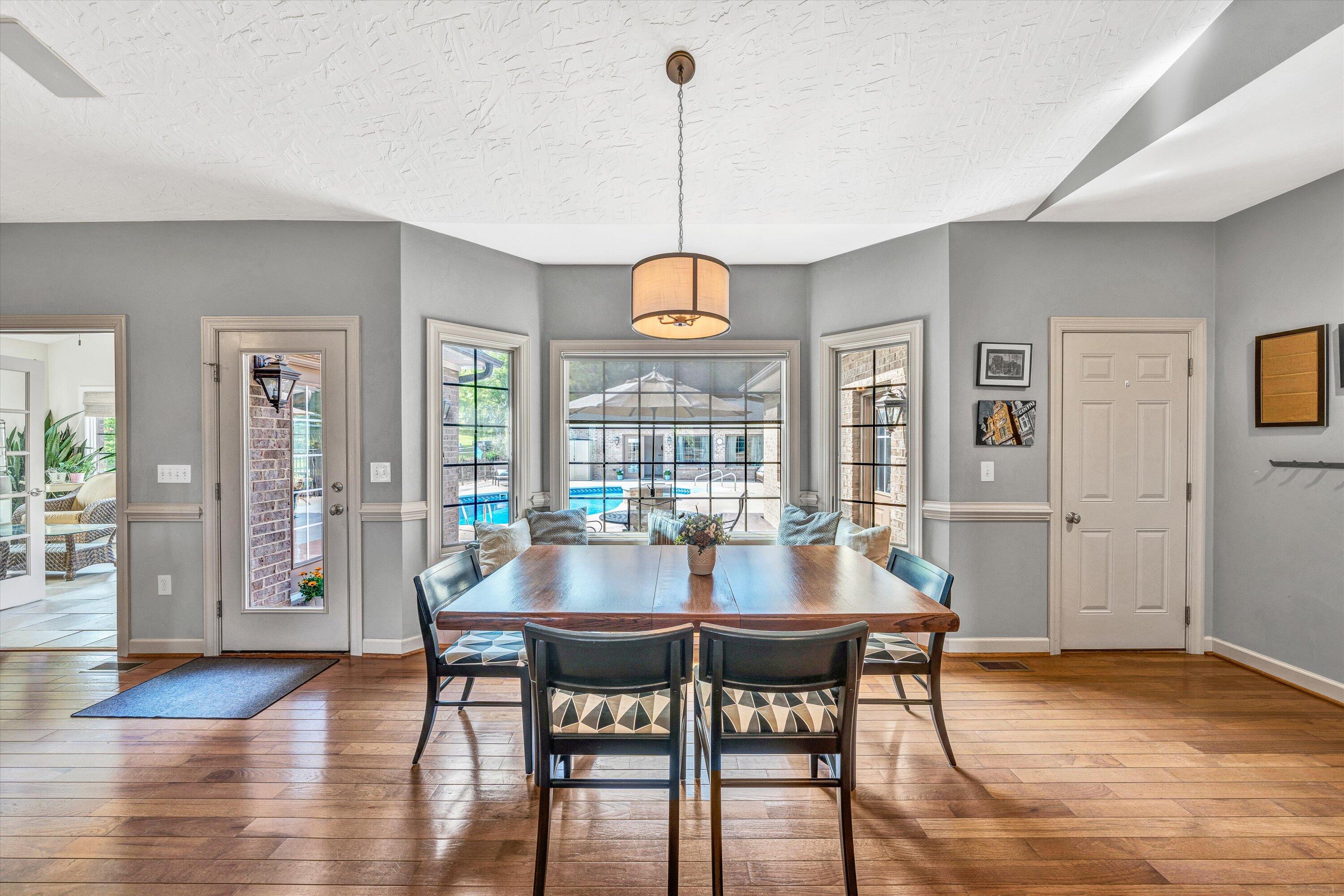 842 Paint Bank Rd, Salem, Virginia image 14