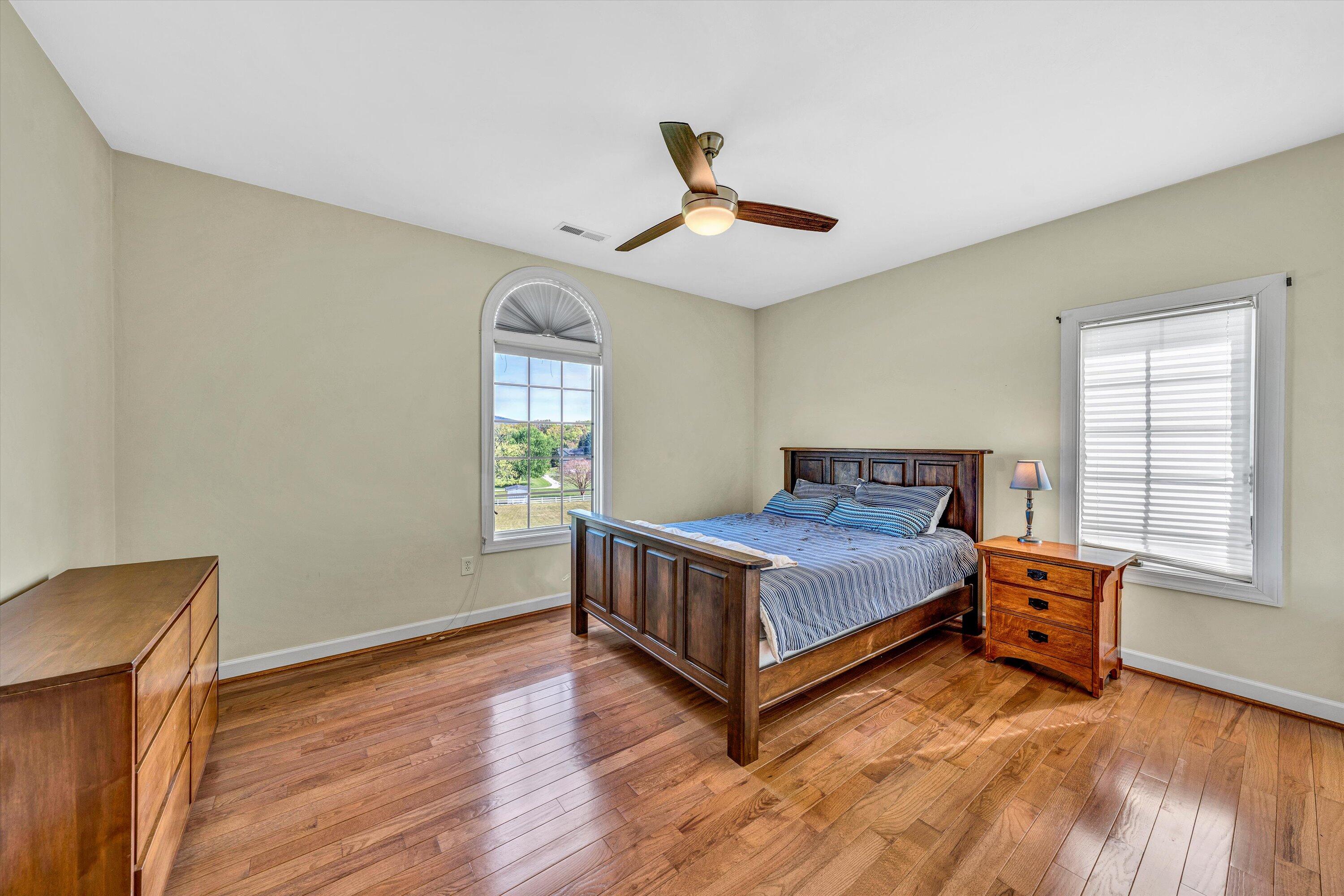 842 Paint Bank Rd, Salem, Virginia image 28