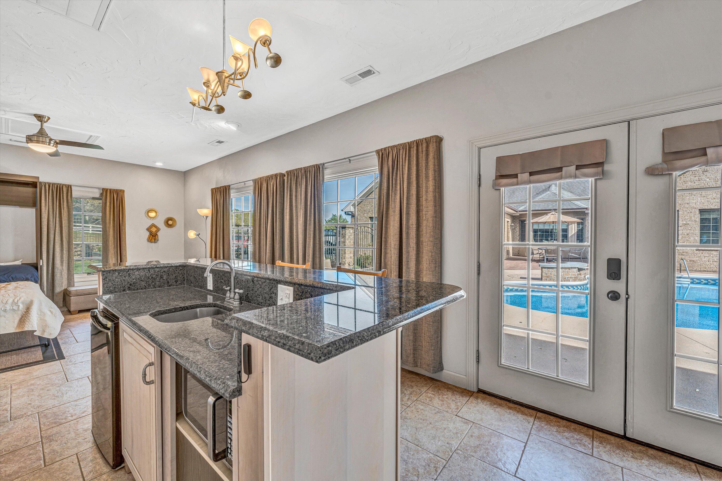 842 Paint Bank Rd, Salem, Virginia image 33