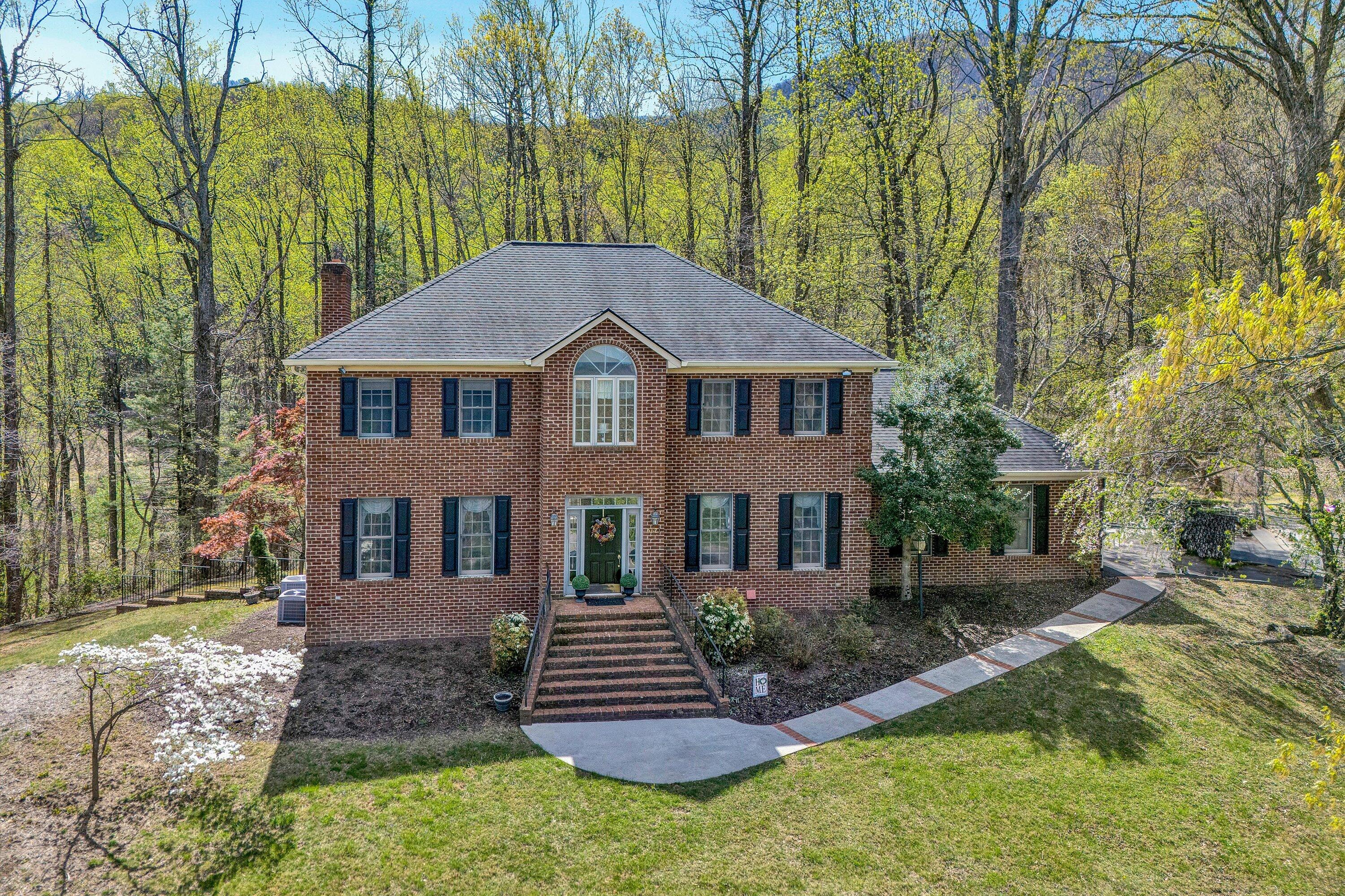 6671 Mallard Lake Ct, Roanoke, Virginia image 1