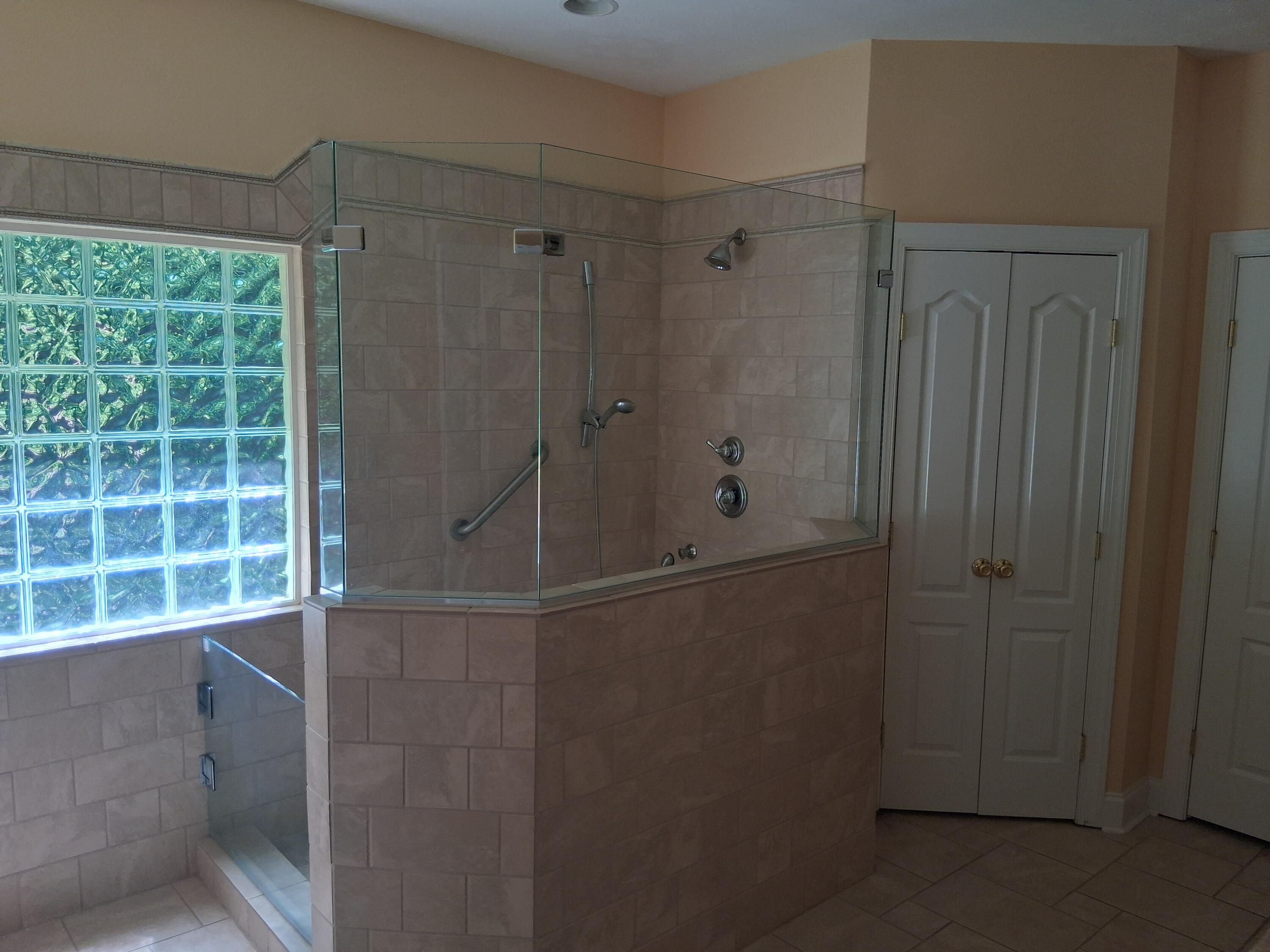 160 Galley Dr, Moneta, Virginia image 9