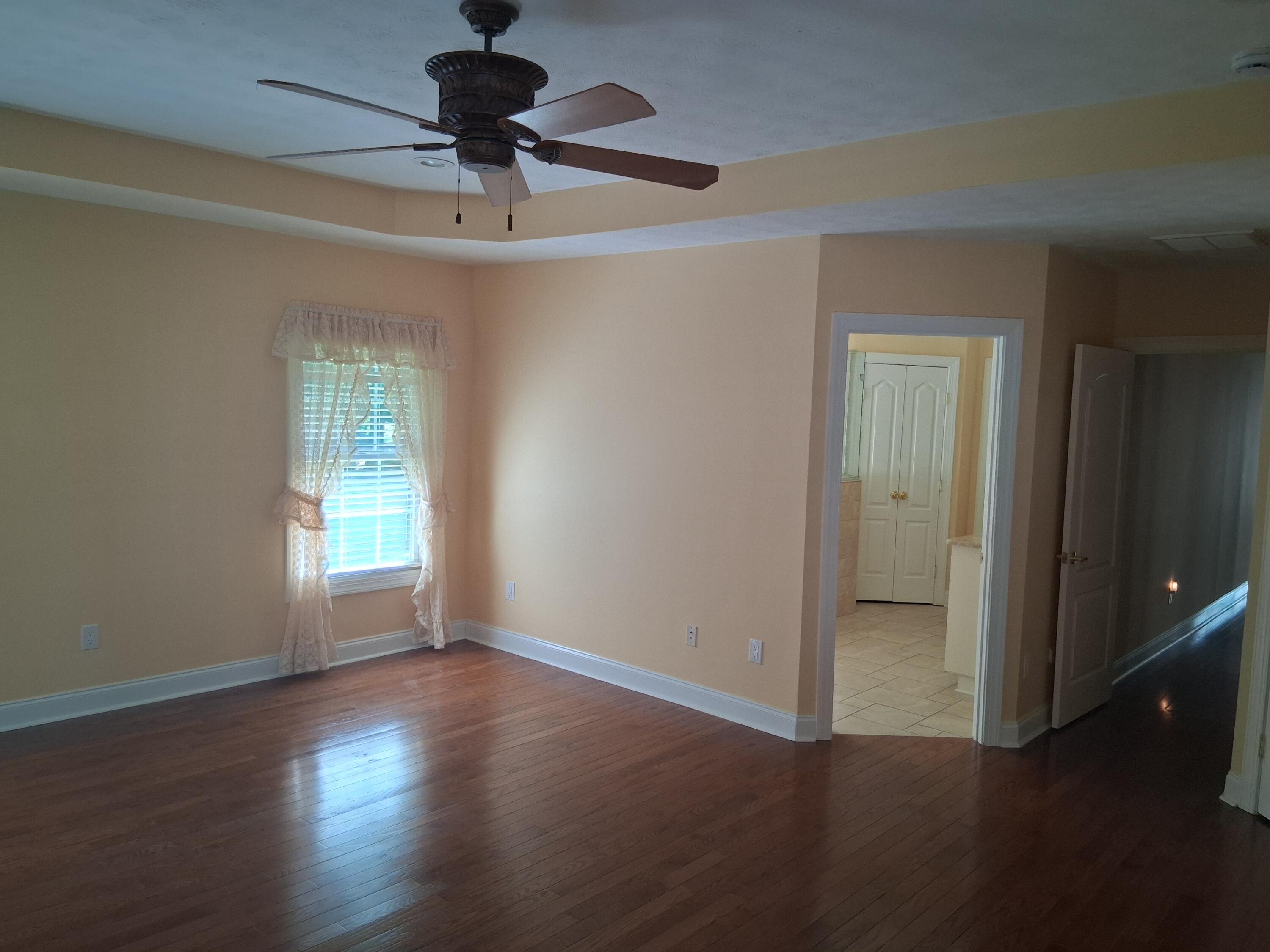 160 Galley Dr, Moneta, Virginia image 17