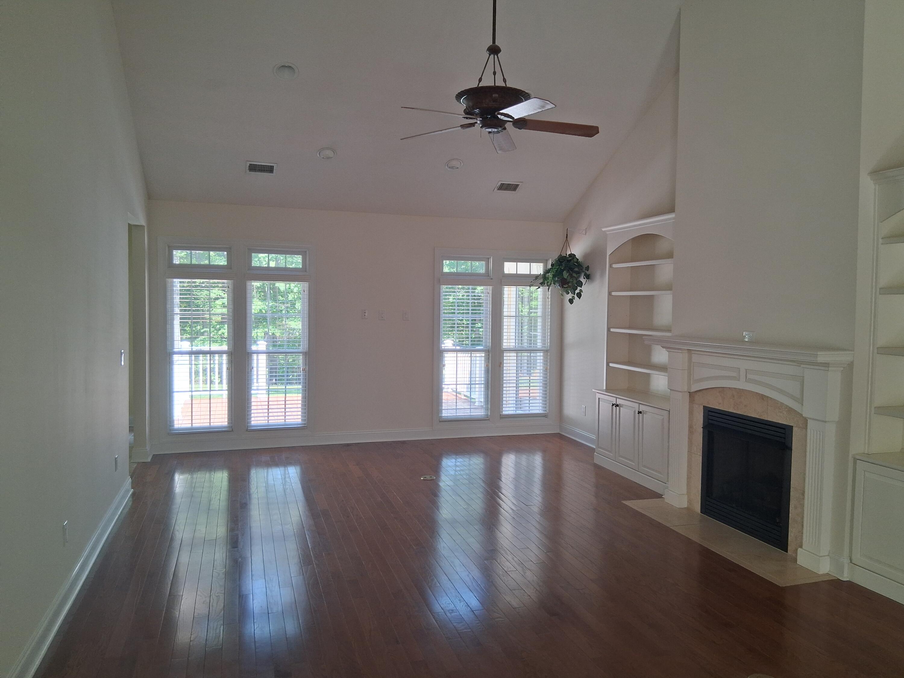 160 Galley Dr, Moneta, Virginia image 14