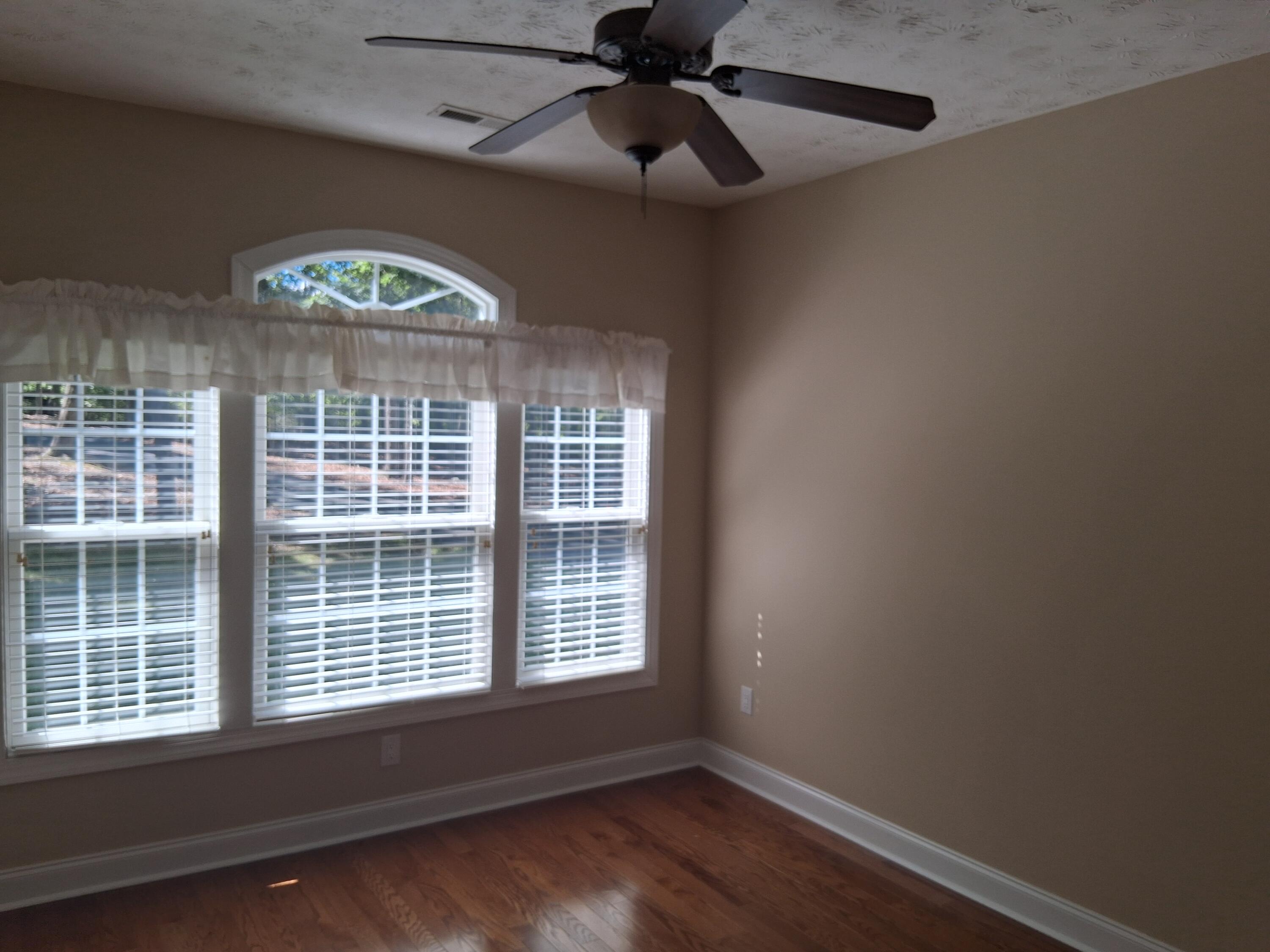160 Galley Dr, Moneta, Virginia image 25
