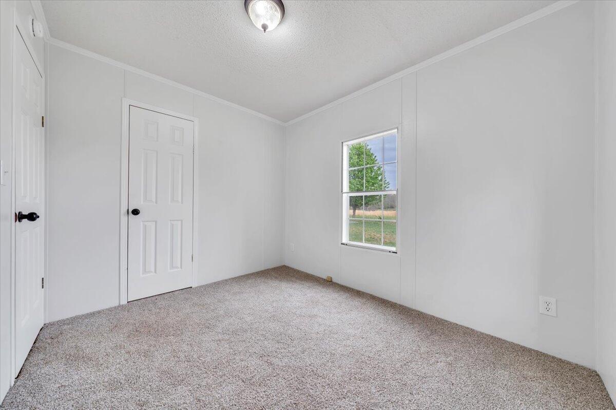 1222 Catfish Ct, Vinton, Virginia image 27
