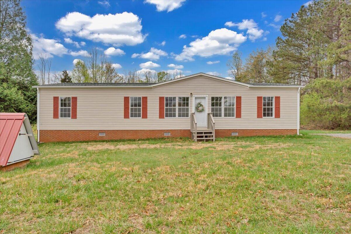 1222 Catfish Ct, Vinton, Virginia image 2