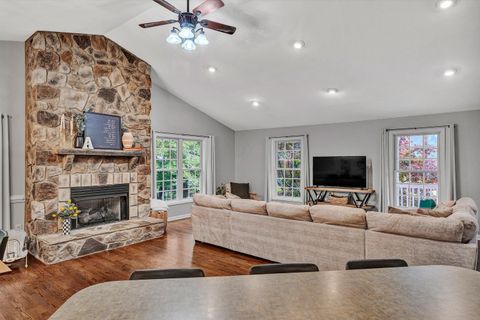 Homes For Sale - 677 Deerfield Rd<br/> Troutville, VA 24175