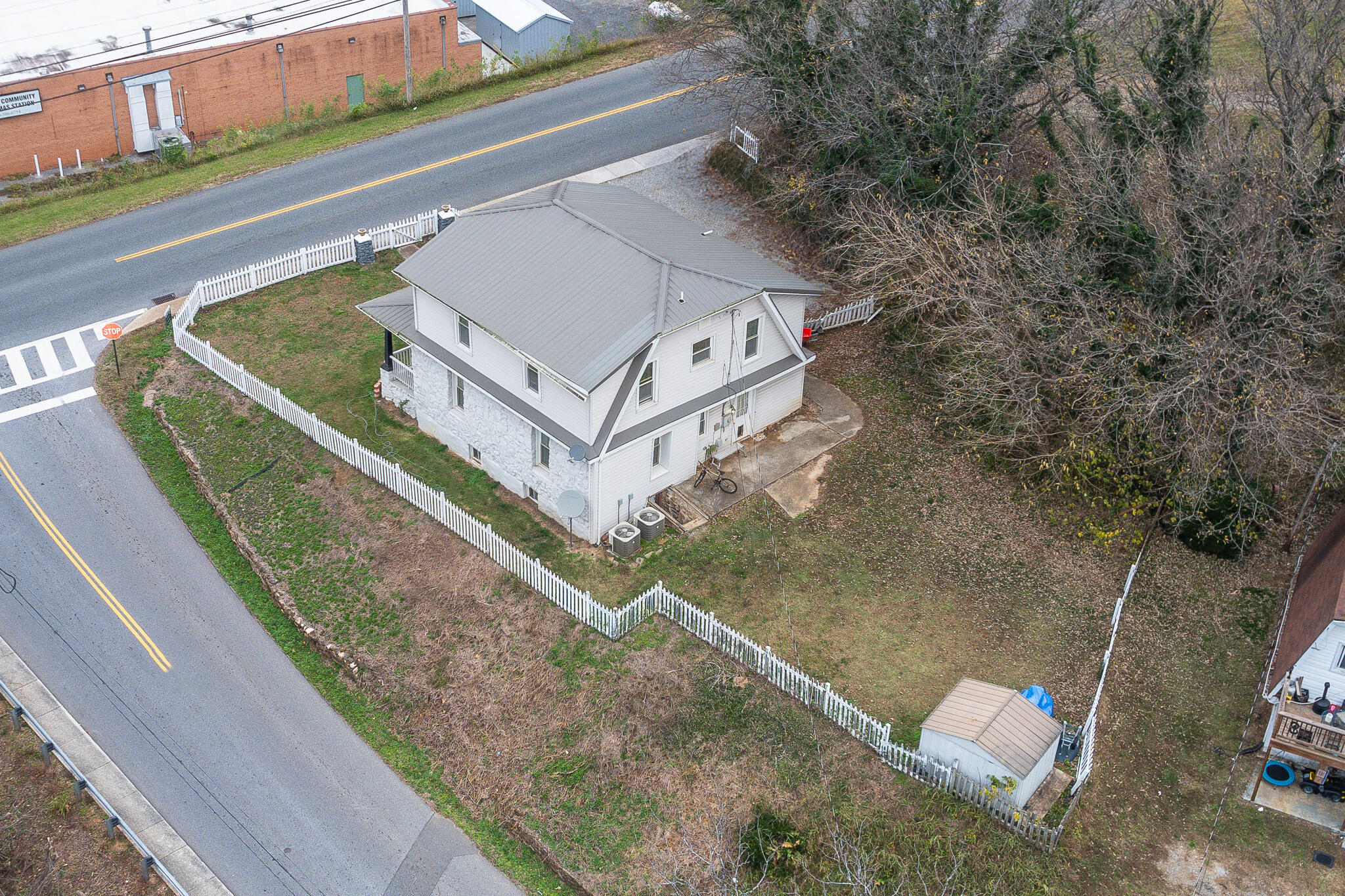 415 W Main St, Bedford, Virginia image 31