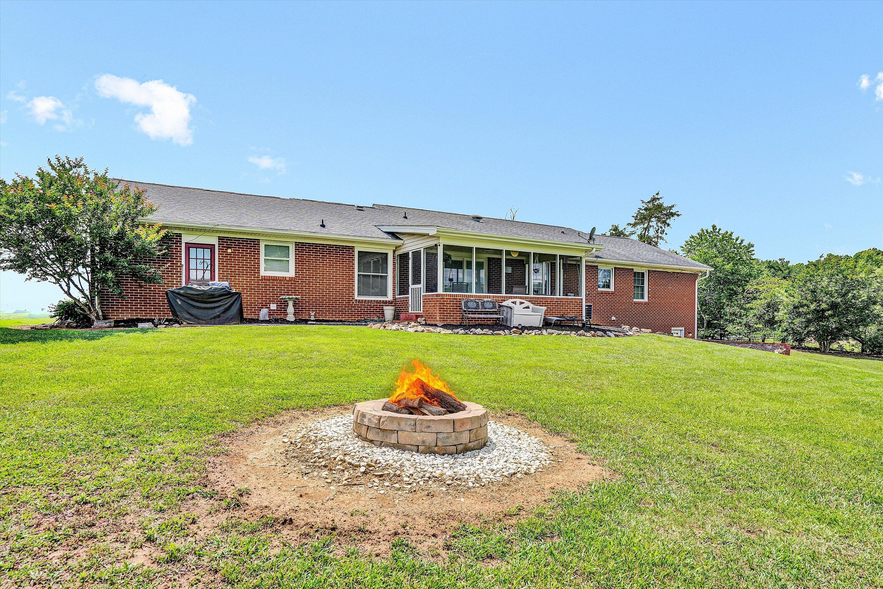 230 Pinehaven Rd, Fincastle, Virginia image 38
