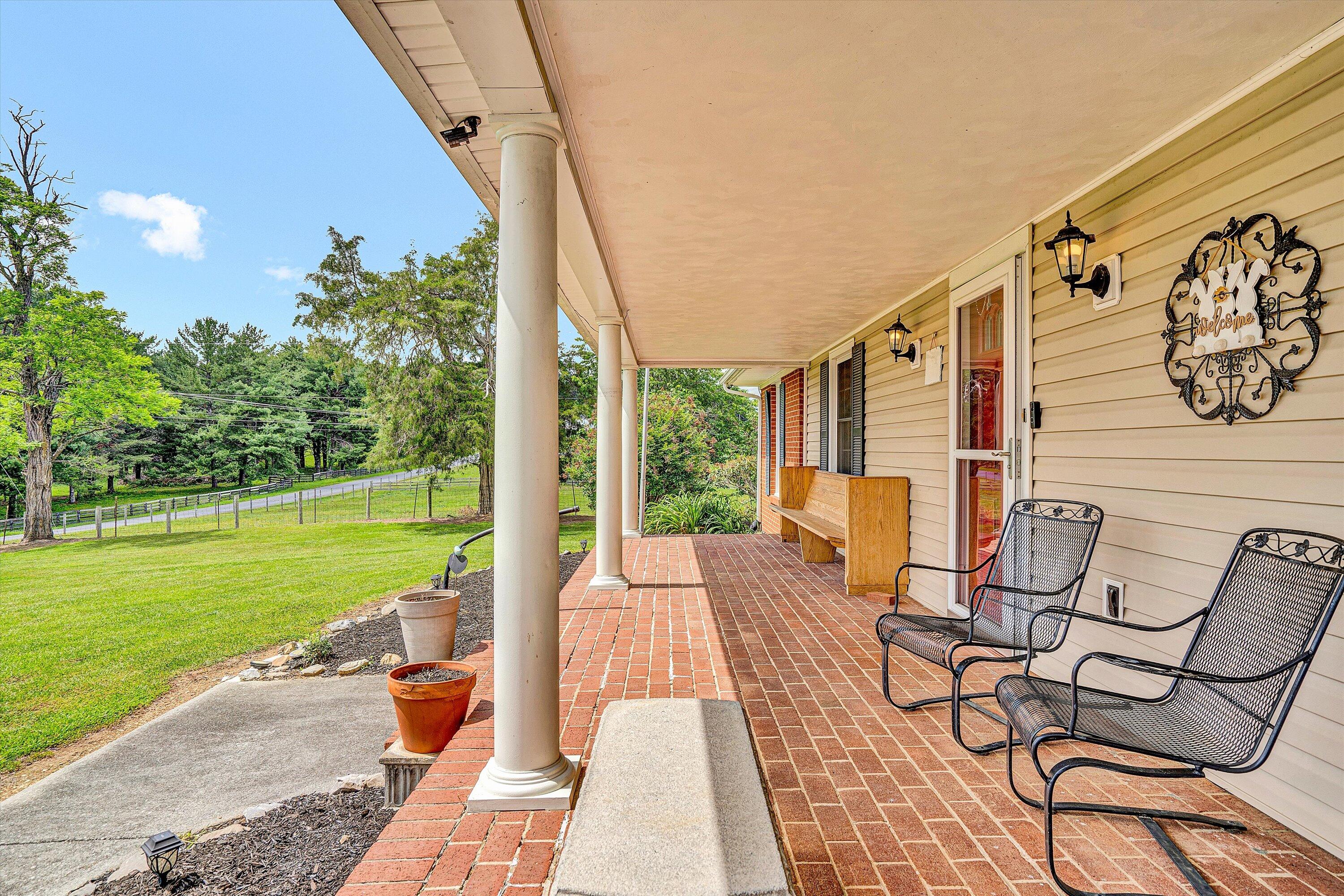 230 Pinehaven Rd, Fincastle, Virginia image 4
