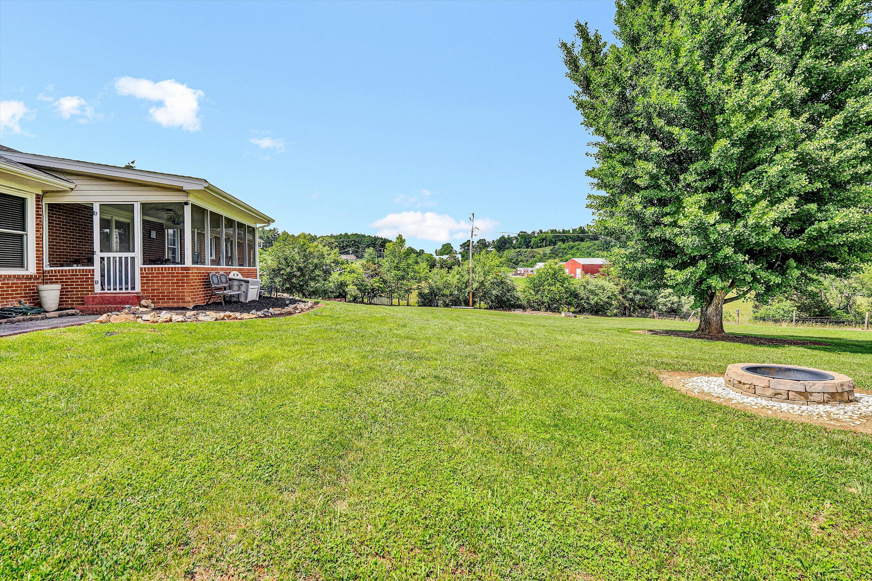 230 Pinehaven Rd, Fincastle, Virginia image 43