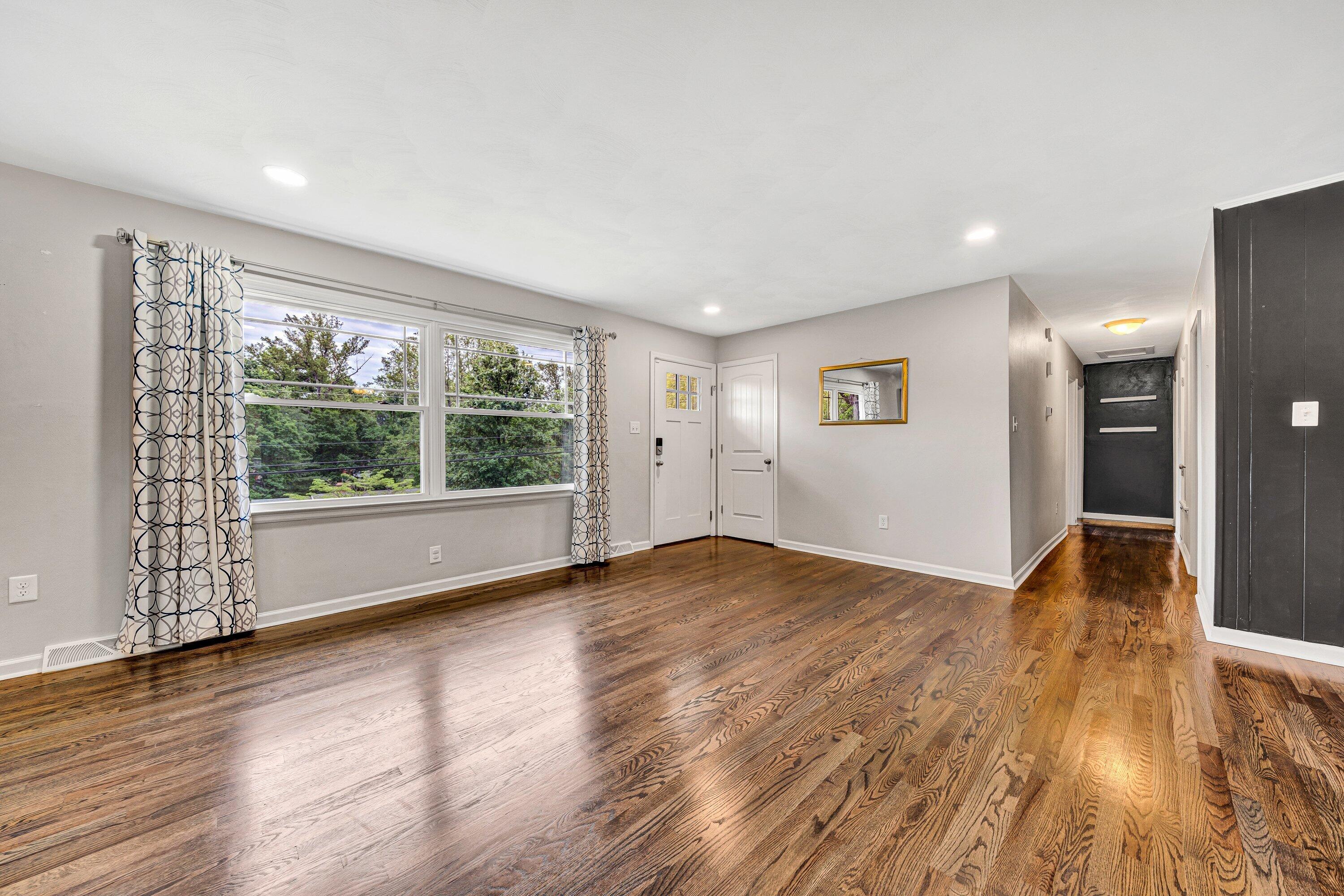 3443 Overhill Trl, Roanoke, Ohio image 3