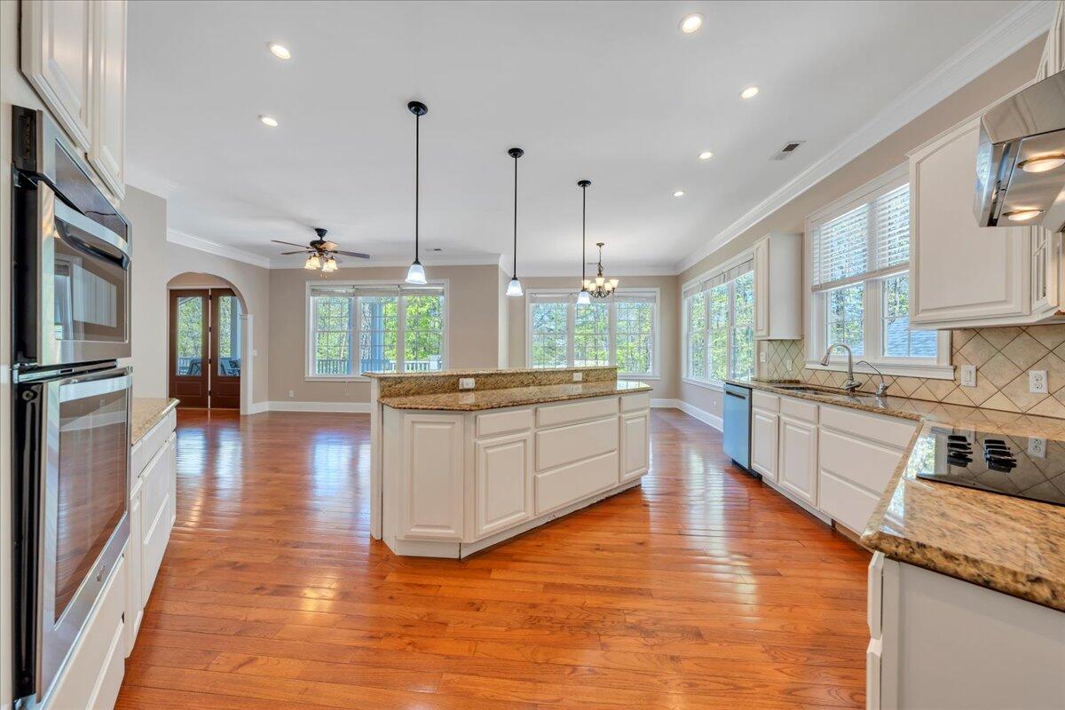 138 Binnacle Dr, Moneta, Virginia image 26