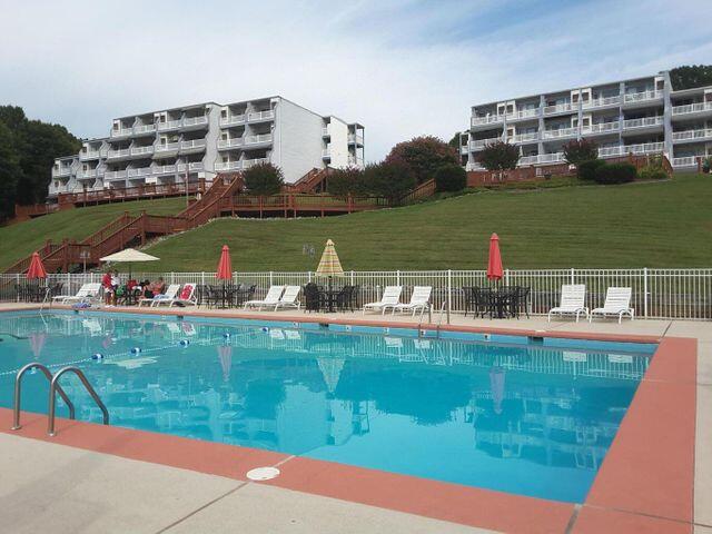 1085 Bluewater Dr #116, Moneta, Virginia image 37