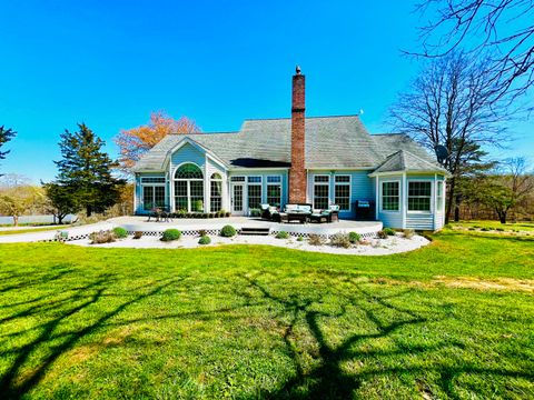 Homes For Sale - 2844 Fairview Church Rd<br/> Huddleston, VA 24104