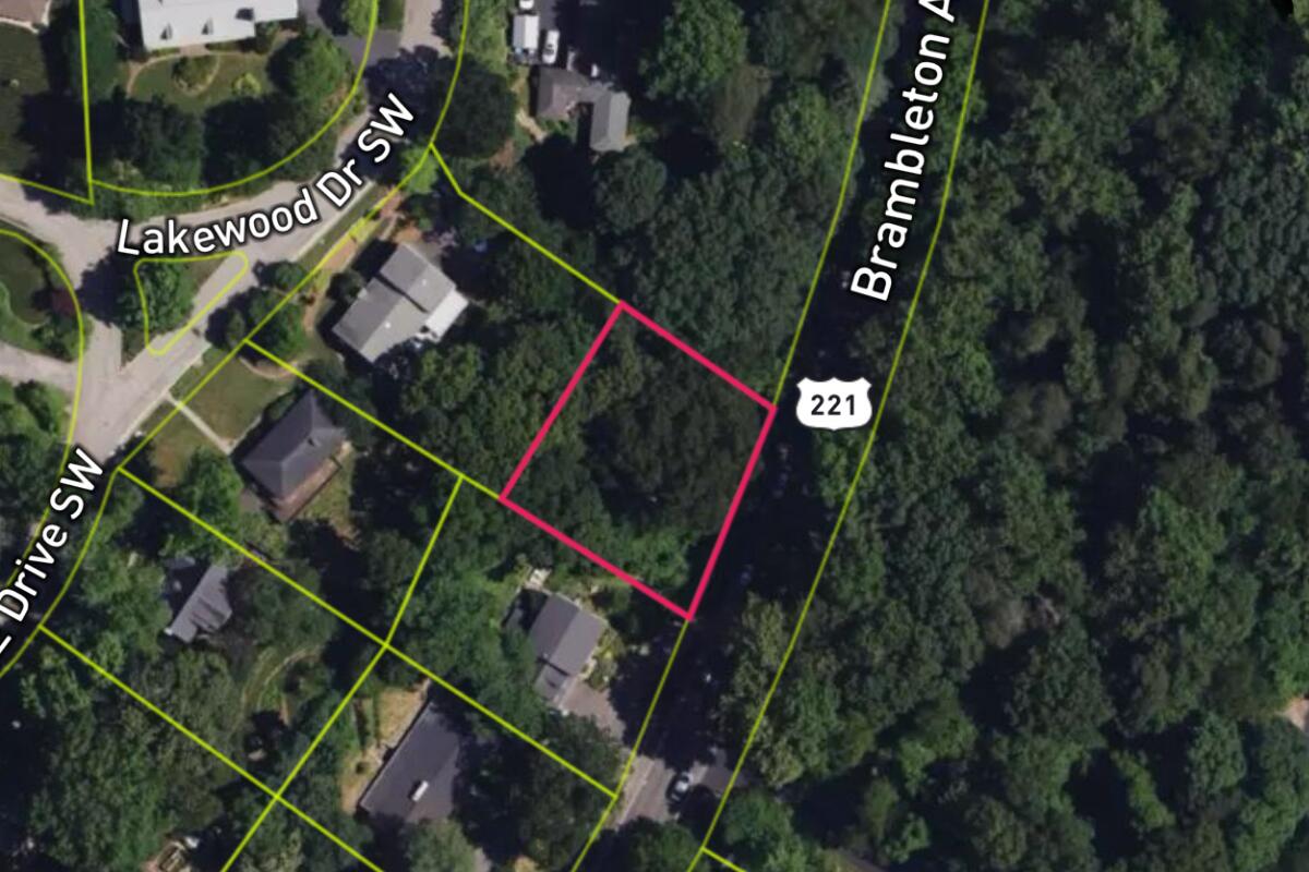 SW Brambleton Ave, Roanoke, Virginia image 2