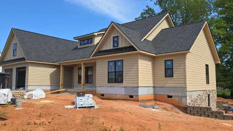 Homes For Sale - LOT 18 Farm Dr<br/> Moneta, VA 24121