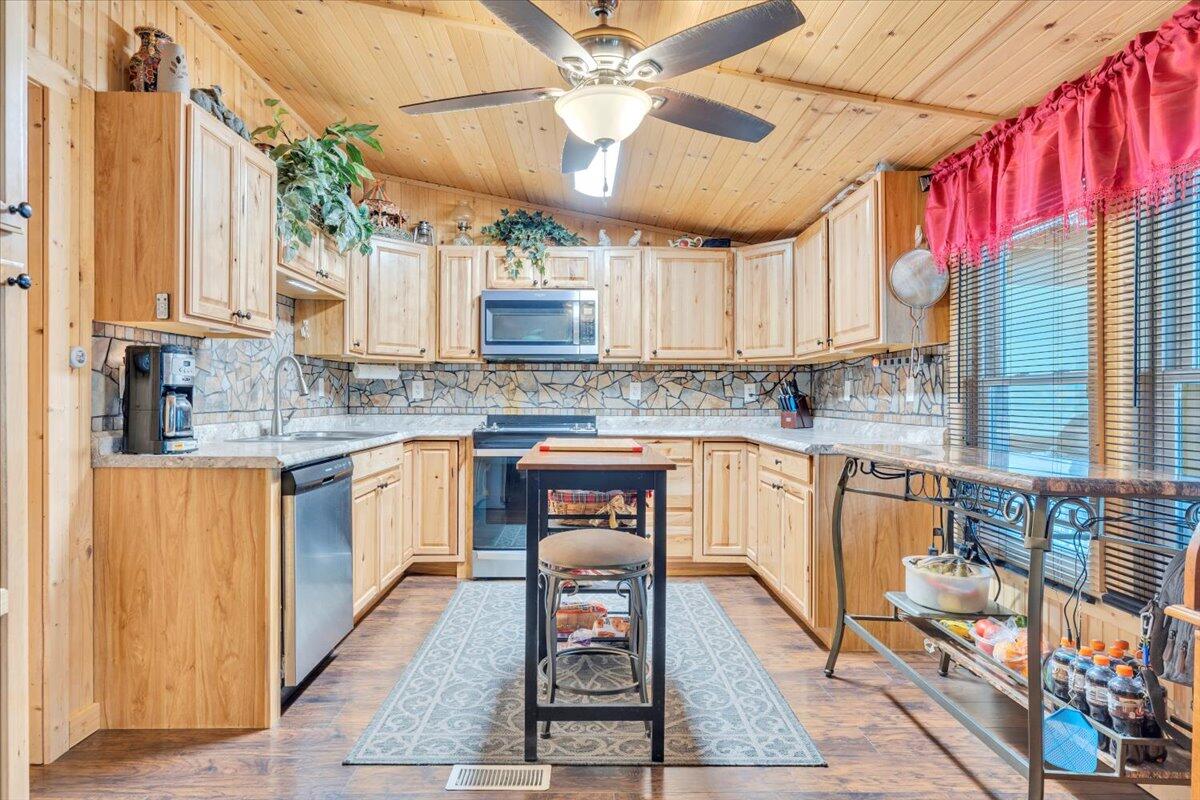 3103 Virgil H Goode Hwy Hwy, Rocky Mount, Virginia image 17