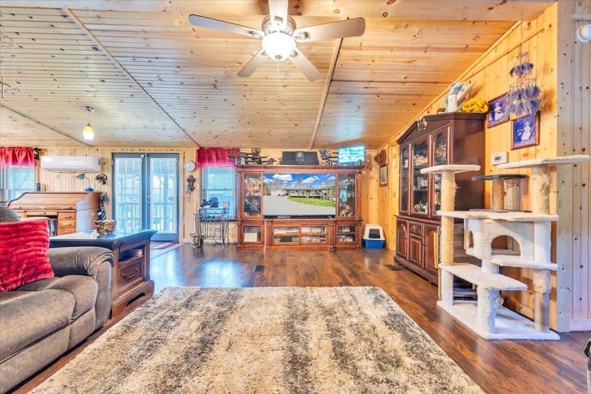 3103 Virgil H Goode Hwy Hwy, Rocky Mount, Virginia image 14
