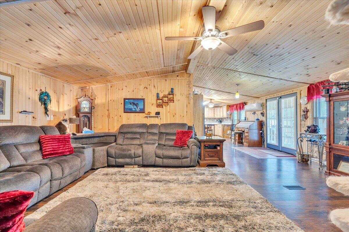 3103 Virgil H Goode Hwy Hwy, Rocky Mount, Virginia image 11