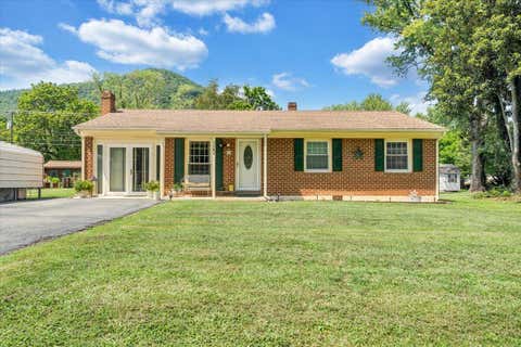 Homes For Sale - 1106 Kanawha St<br/> Glasgow, VA 24555