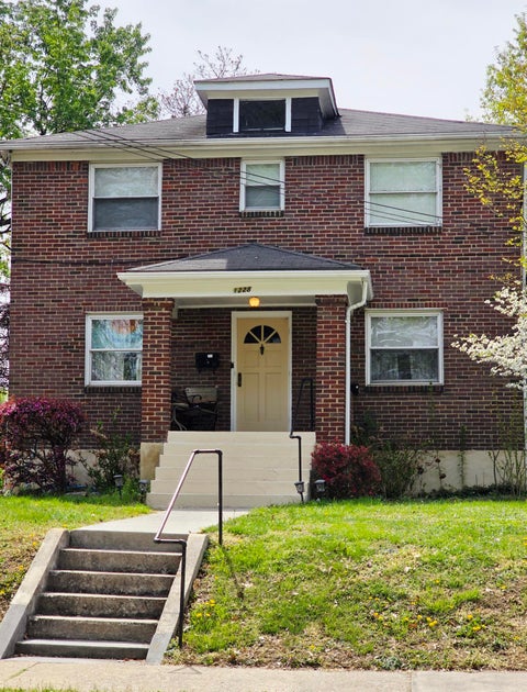 Multifamily For Sale - 1228 Wasena Ave<br/> Roanoke, VA 24015