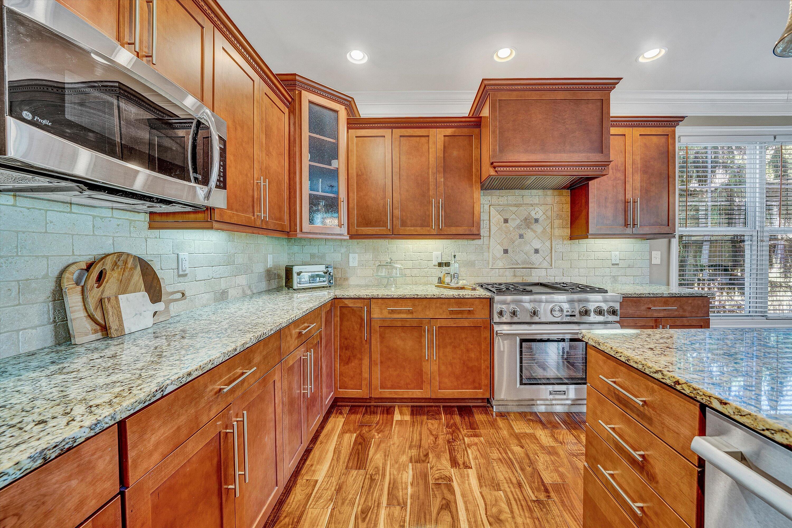 2491 Wolf Run, Vinton, Virginia image 28
