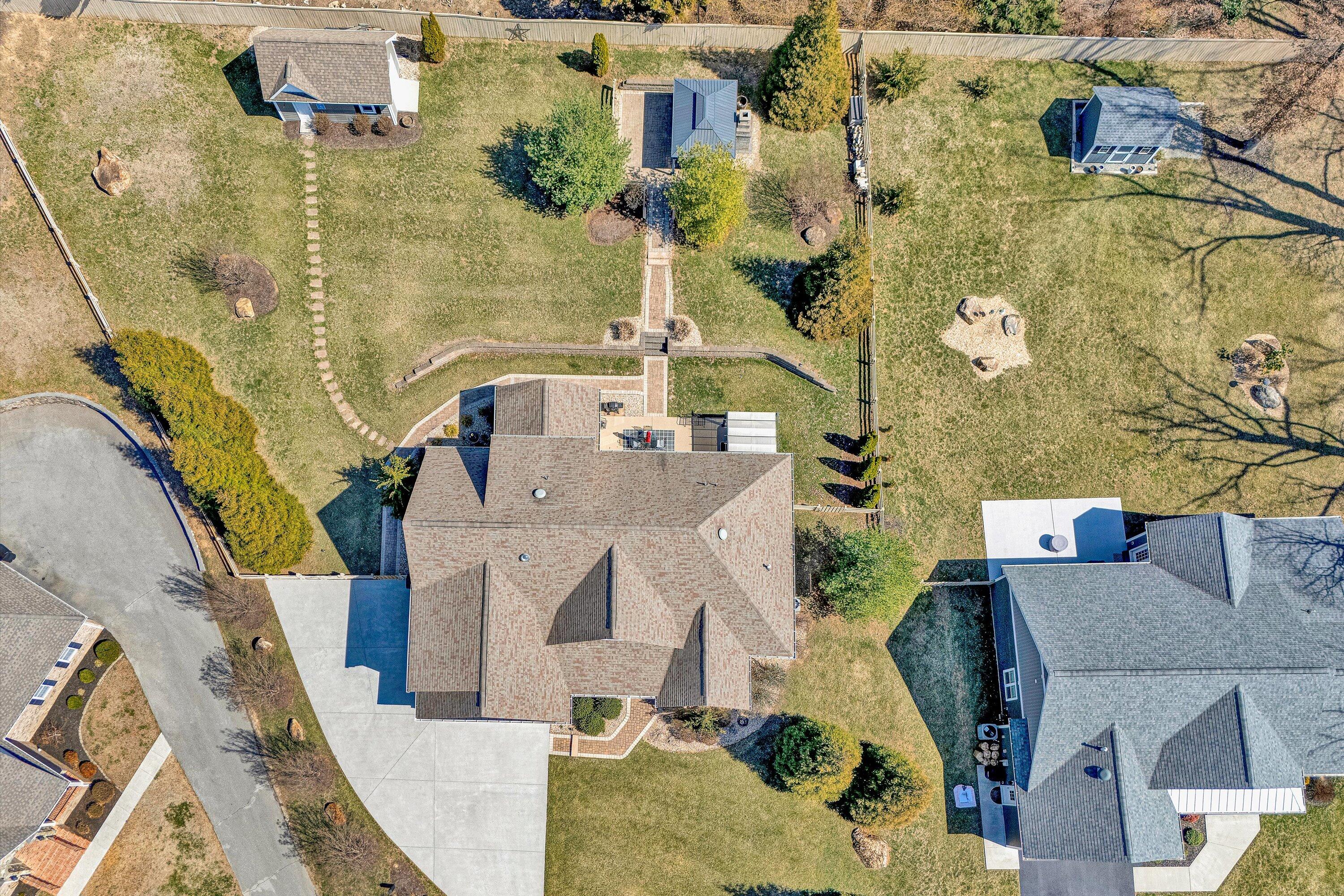 2491 Wolf Run, Vinton, Virginia image 4