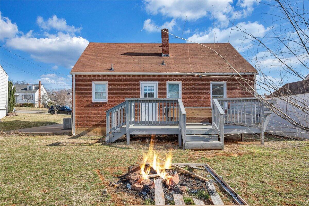 2412 Churchill Dr, Roanoke, Virginia image 22