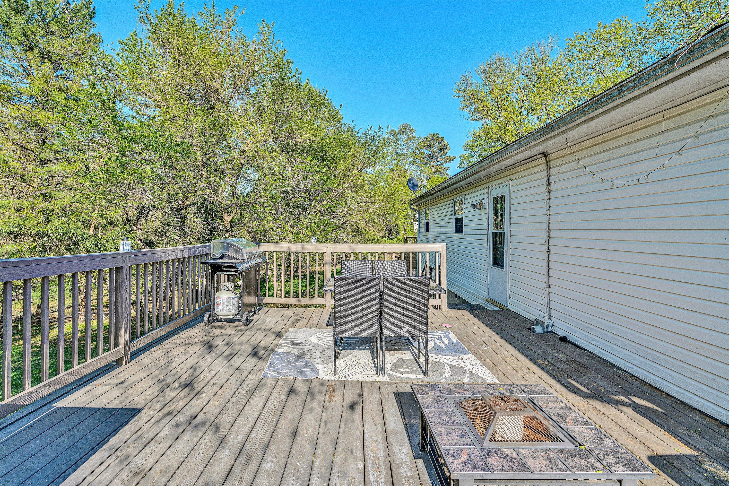 3518 Yellow Mountain Rd, Roanoke, Virginia image 16