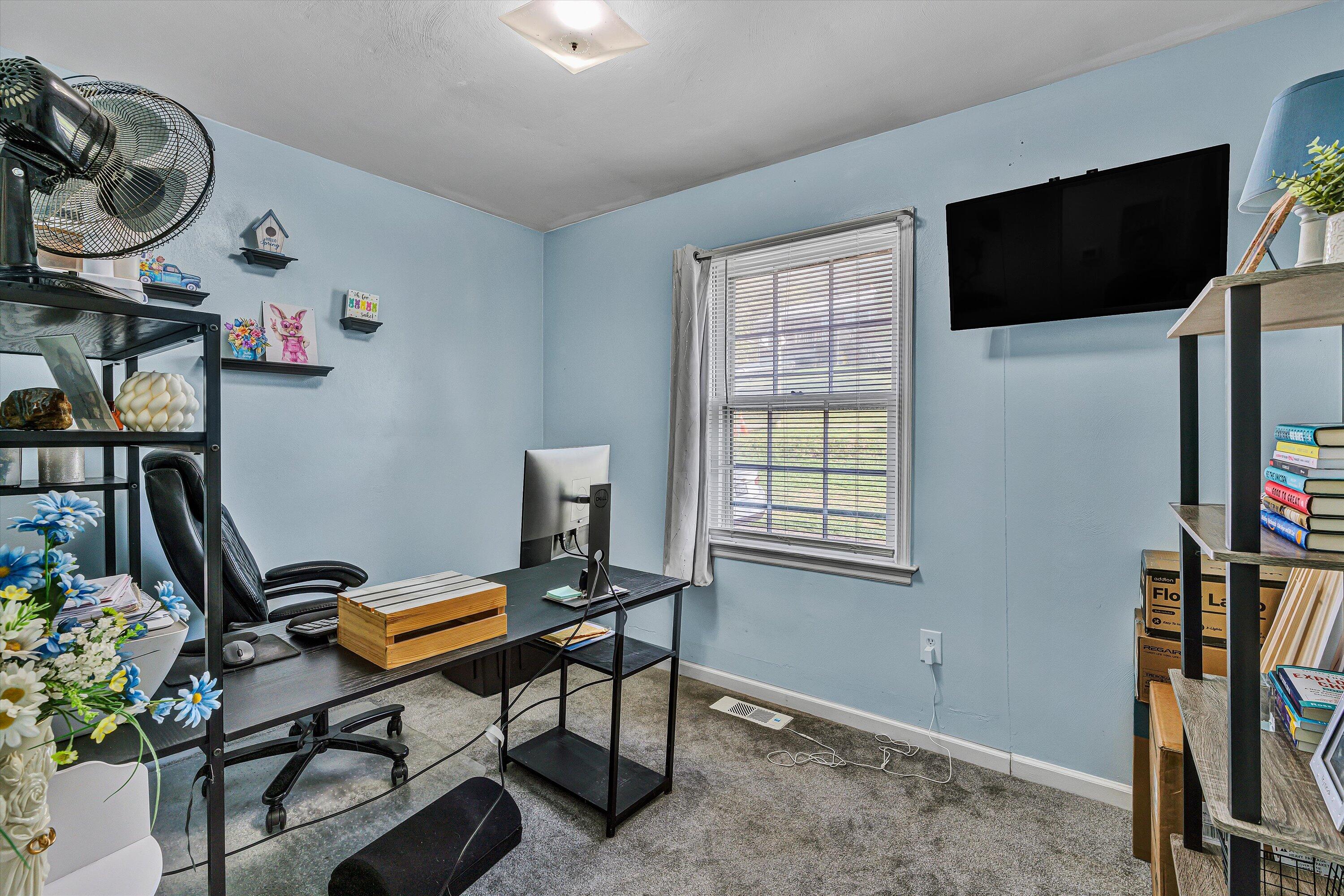 3518 Yellow Mountain Rd, Roanoke, Virginia image 15