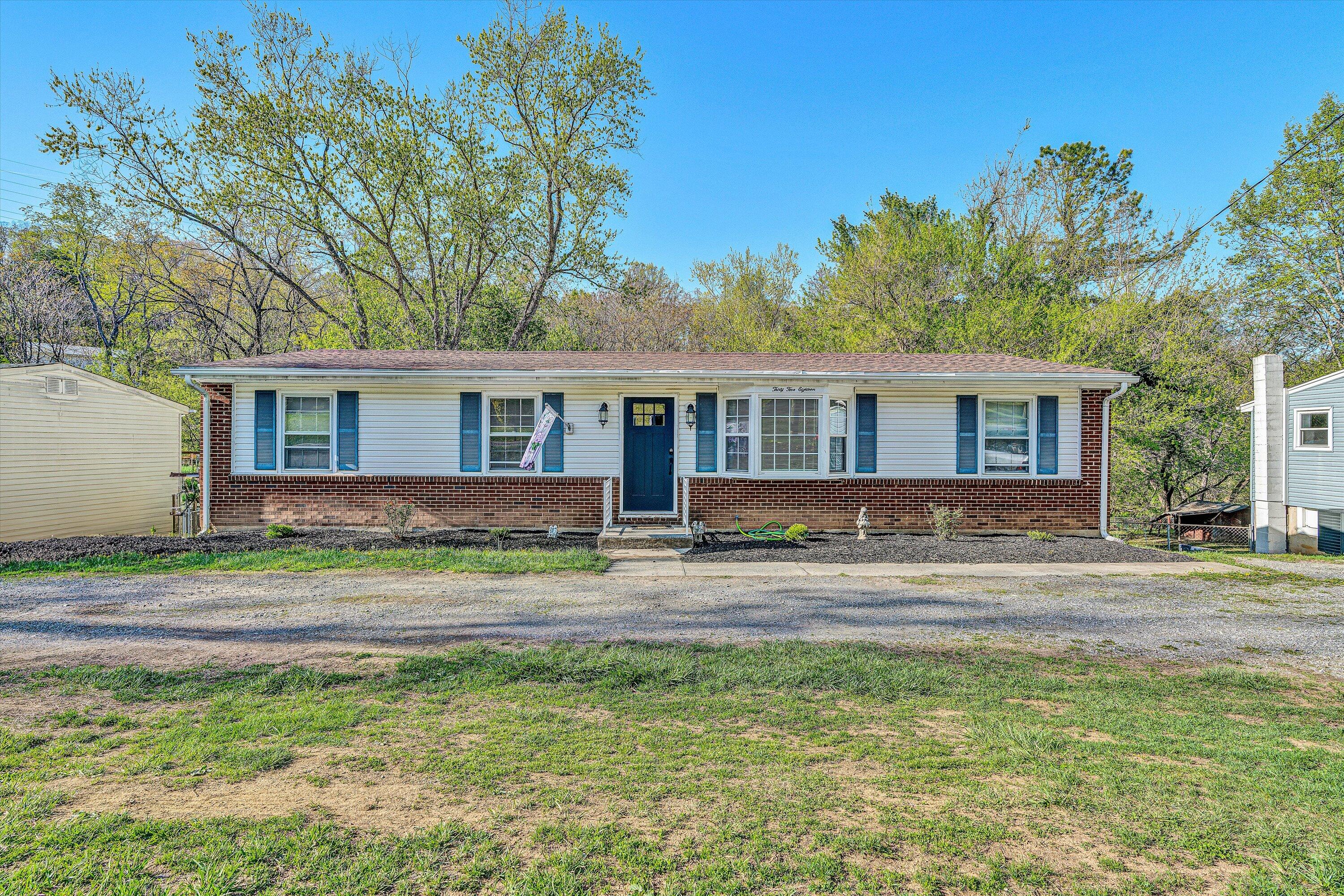 3518 Yellow Mountain Rd, Roanoke, Virginia image 1
