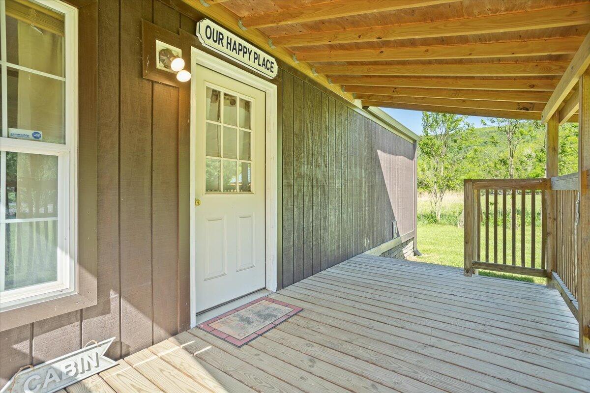 1606 Dunbrack Cir, Covington, Virginia image 17