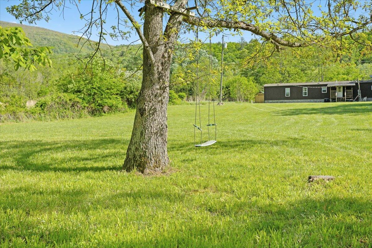 1606 Dunbrack Cir, Covington, Virginia image 6