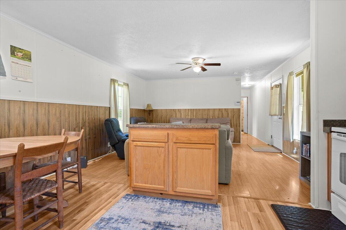 1606 Dunbrack Cir, Covington, Virginia image 22